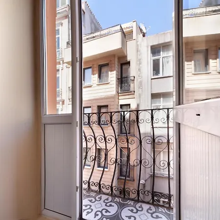 Taxim Cool Стамбул